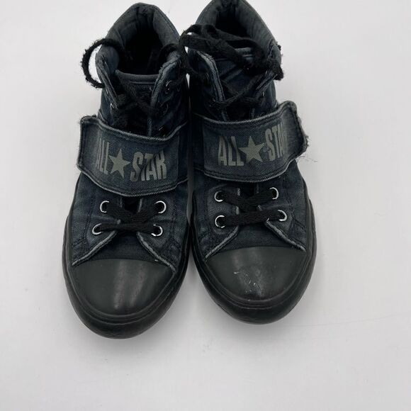 Converse Black Shoes  - Picture 1 of 5